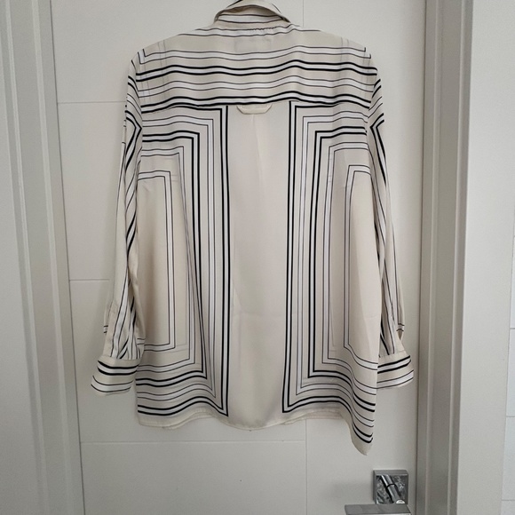 ZARA WOMAN COLLECTION Lapel collar shirt with long cuffed sleeves and trousers - Picture 4 of 12